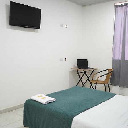 Petronio'S Hostel 칼리 외부 사진